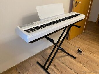 Digitální piano Yamaha P-105 + stojan