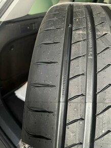 Prodám 1ks Continental premiumcontact 7. - 1