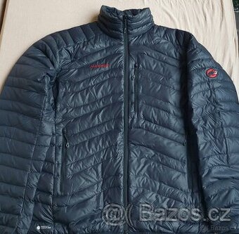 Mammut péřová zánovni bunda vel.XXL