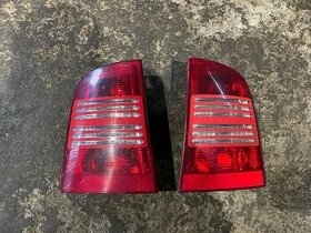 Prodám zadní světla Škoda Octavia I combi
