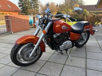 Honda Shadow - 1