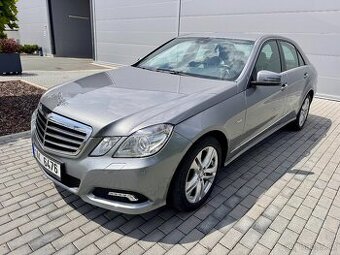 Mercedes-Benz E350CDI 4M W212 Limuzína, Koup.ČR, 1. majitel