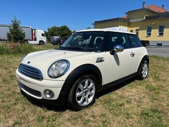 Mini Cooper One 1.4 (70kw) 2009