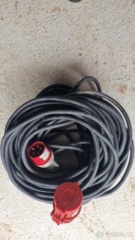 Venkovní prodlužovací kabel 400 V 50m