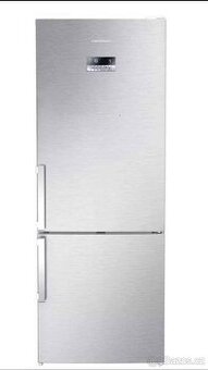 Lednice v záruce 5/2027 - 70cm Grundig GKN 27960FHXPN - možn