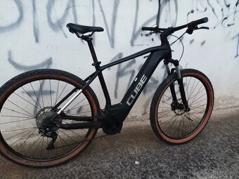 Elektrokolo Cube Touring Hybrid ONE Easy Entry 625 2024