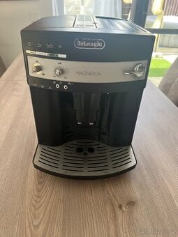 De'Longhi Magnifica ESAM 3000.B.