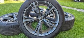 Originální letní alu sada kol Audi Q8 R21