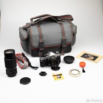 Canon AE-1 Program + Canon FD 50mm f/1,8 + FD 80-200mm 4,5