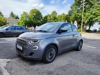 FIAT 500e Dolcevita 3+1 by Boccelli (87kw/42kWh)