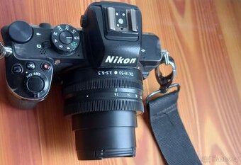 Nikon Z50 + 16-50 mm + 50-250 mm a