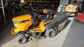 Traktor Cub Cadet XT1 OR106