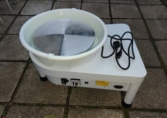 Elektrický hrnčířský kruh 250 W – kovový, kolo 30 cm, nový.