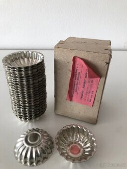 retro formicky ma cukrovi kosicky male Kovozavody Svratka