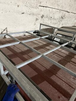 Patrol y61 zahradka - 1