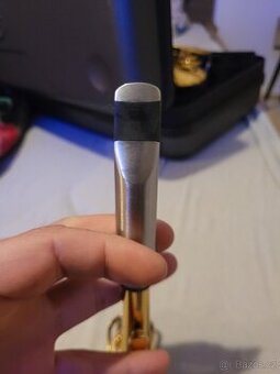 Prodám kovovou hubici na Alt saxofon