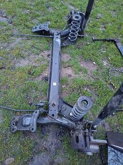 Zadní náprava Octavia 3 kompletní vlečná