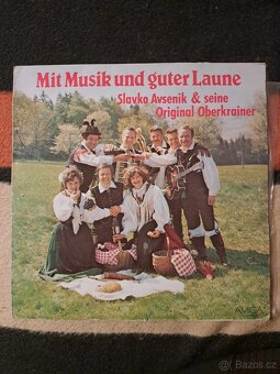 Maďarské a rakúske LP platne