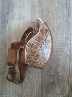 Polní lahev na vodu