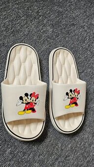Pantofle Disney - 1