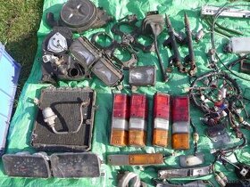 Subaru Libero E10, E12 mnoho dílů