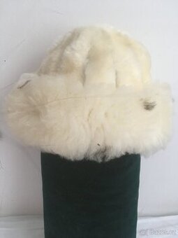 Kožešinová čepice