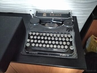 Psací stroj
