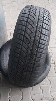 Prodám 2 x zimní pneu Continental 235/65/17
