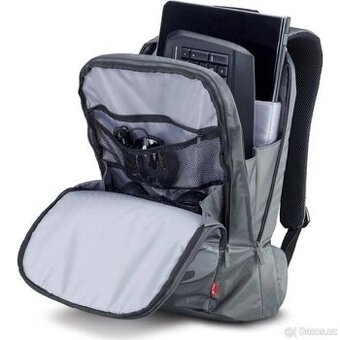 Batoh GENIUS gaming (pro notebooky) nebo gear
