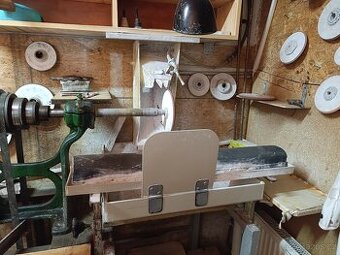 Stroj na broušení skla - 1