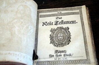 Starožitná Bible svatá ze 17. století