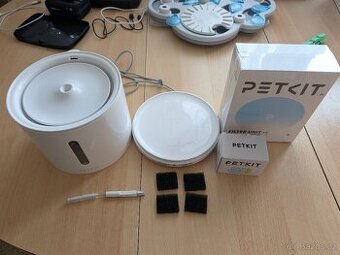 Tichá fontána PetKit Eversweet Solo 2