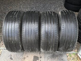 235/50/17 - Hankook letní sada pneu