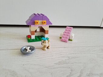 LEGO Friends 41025 - Hrací domek pro štěňátko