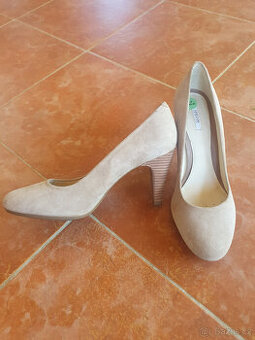 Nové kožené lodičky Geox vel. 37