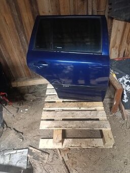 Zadní pravé dveře Škoda Octavia combi 1