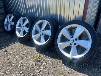 Originální letní alu sada Škoda 225/40R18, Dunlop 8mm