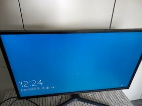 Monitor 32" 4K VA