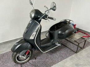 Piaggio Vespa GTS 125 ie Super