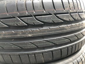 Bridgestone Potenza S001 235/40/19 235/40R19 letní pneu - 1
