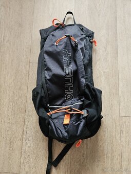 Cyklo/běžecký batůžek Husky, cca 10l