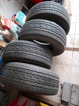 Pneu 275/65/17 Continental 115H