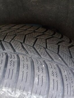 Zimni pneu Hankook Winter icept Evo3 X 265/50 R20 111V