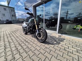 Benelli Leoncino 800 Trail