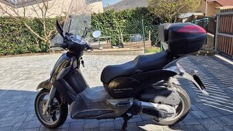 Scarabeo 500 Light - 1