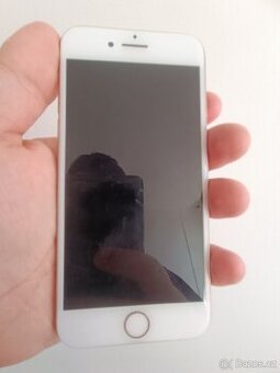 iPhone 8