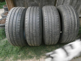 Letni pneu Goodyear efficient grip 195/60 R16