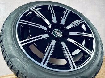 Originál zimní kola Porsche Taycan R20