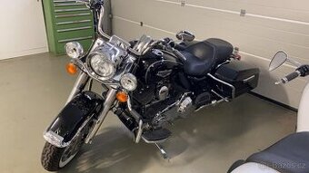 Harley-Davidson FLHRC Road King Classic