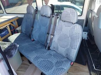 Zadní sedadla ford transit MK7 (třetí řada)